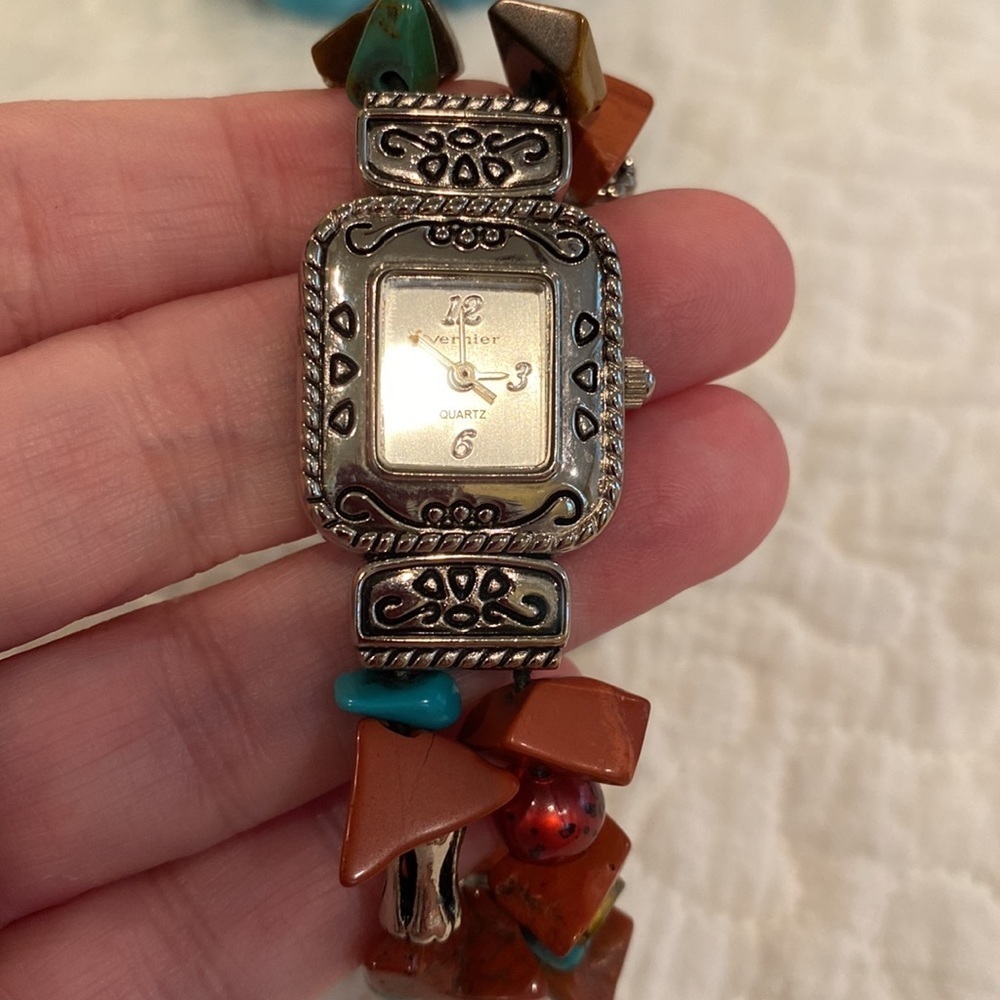 Ladies watch - Picture 2 of 5